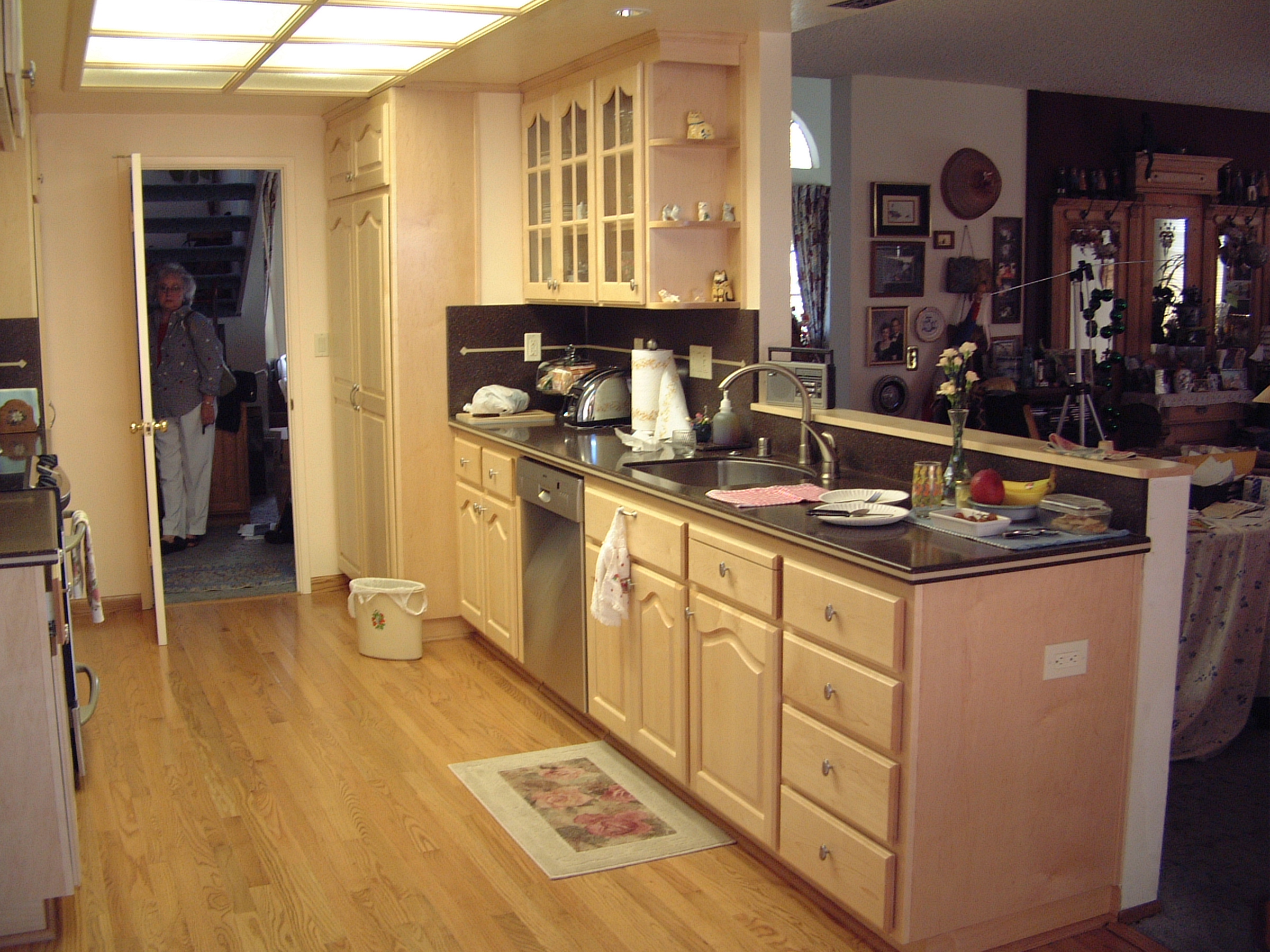 KITCHEN.Picture006.jpg